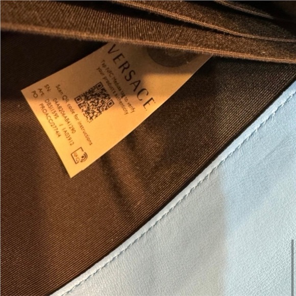 Authentic NWT Versace Rare Blue Quilted Evening Clutch/ Purse - Picture 8 of 8